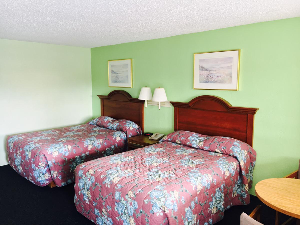 Relax Inn Folkston Екстер'єр фото